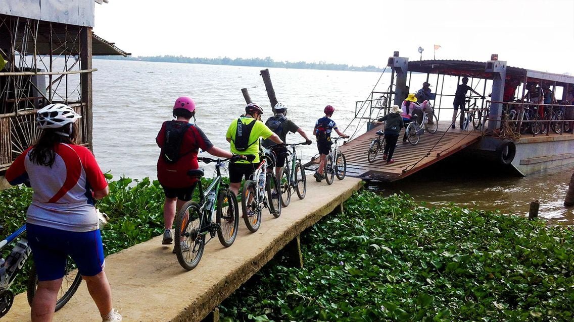 Vietnam Ultimate 43-Day Cycling Adventure from North to South